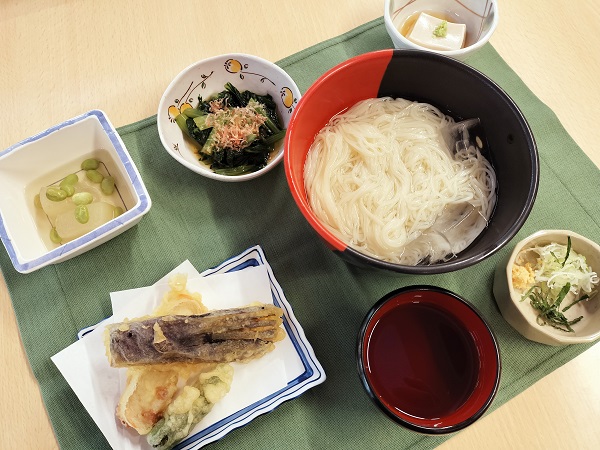 7月13日夕食　大矢知そうめん